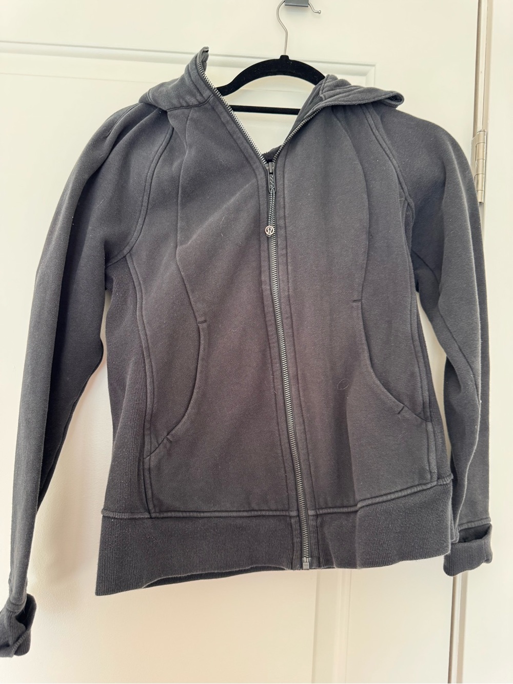 lululemon athletica Women's Charcoal Gray Fleece Hoodie